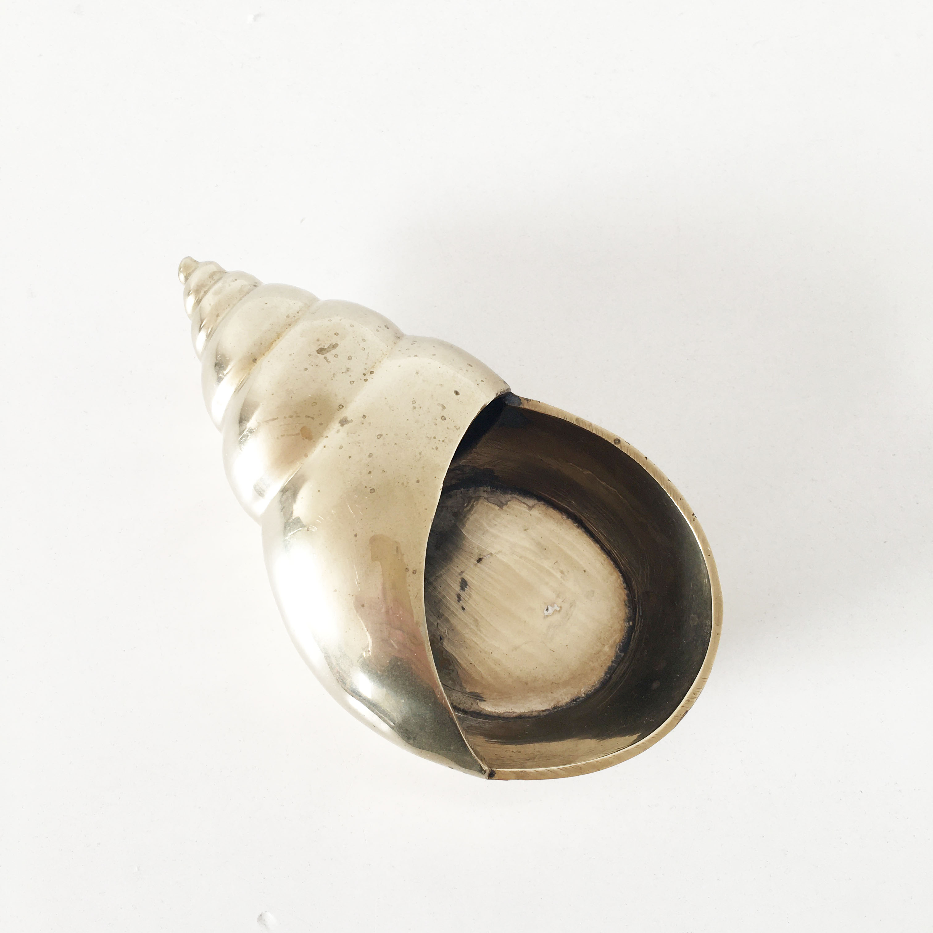 Vintage brass shell ashtray