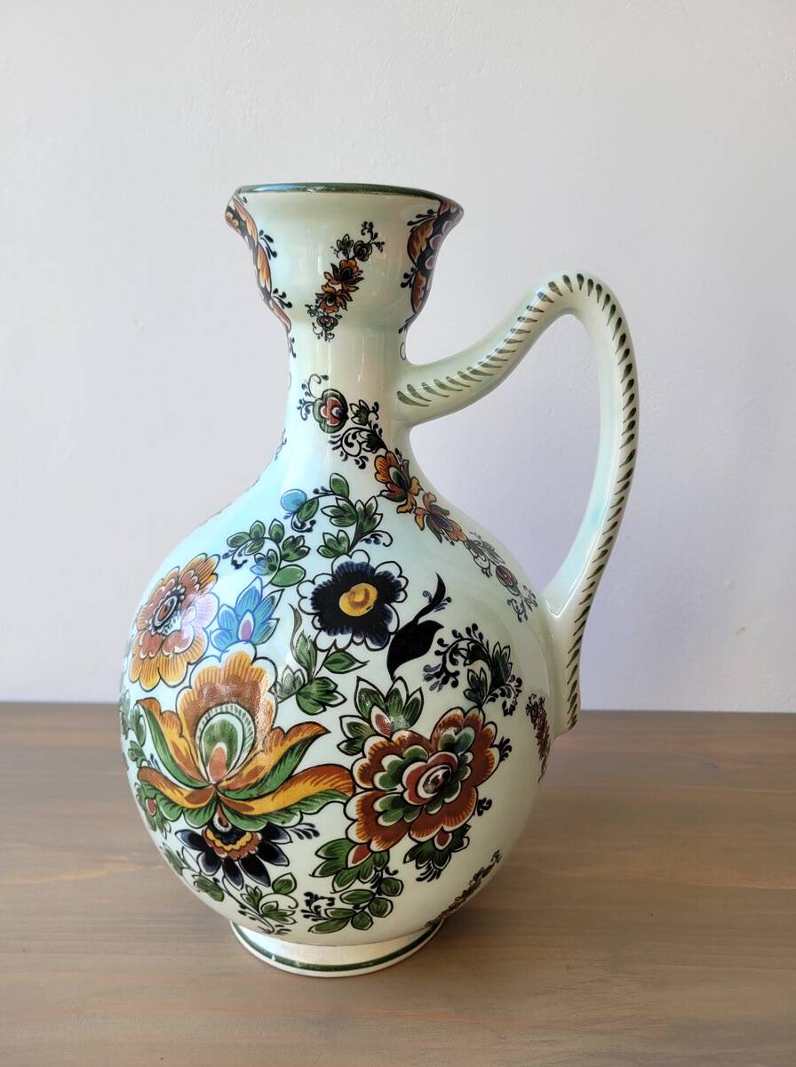 Delft Pitcher