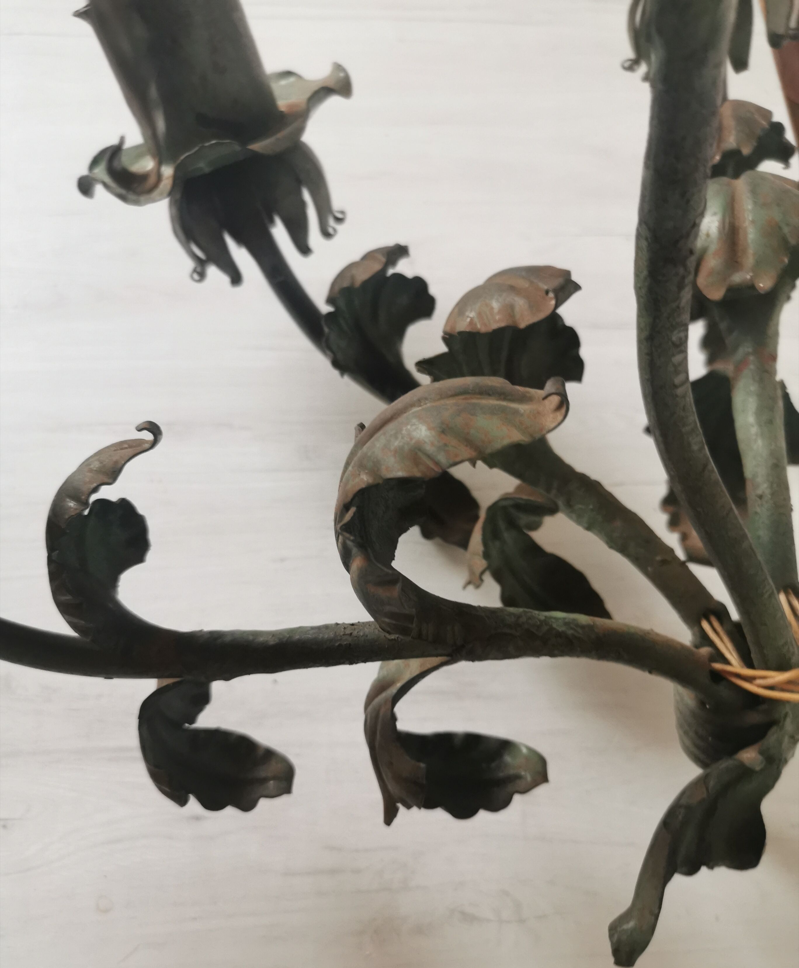 Wall lamp iron and sheet metal