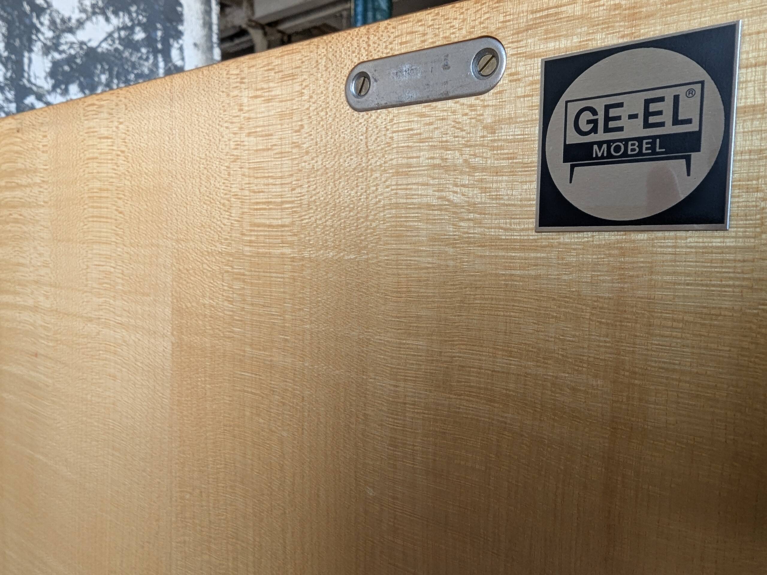 Enfilade noyer, style scandinave, années 70