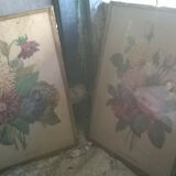 Paire de cadres "aux bouquets de fleurs"