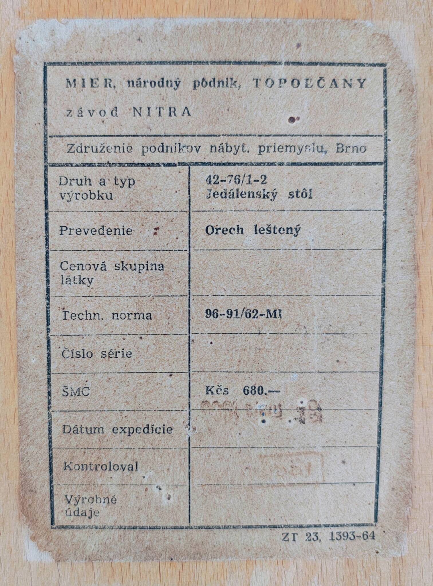 Table extensible tchécoslovaque par Jindřich Halabala pour UP Závody, 1950
