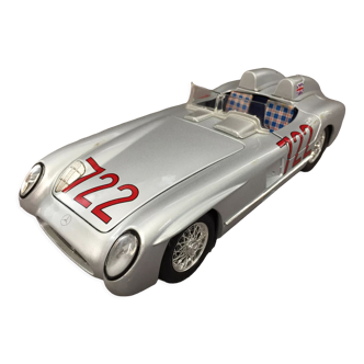 Vintage car mercedes-benz 300 slr spider metal 1955