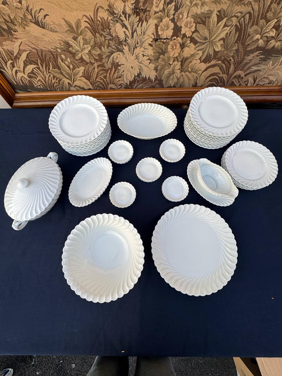 Antique and important Haviland Limoges Porcelain Dinner Service