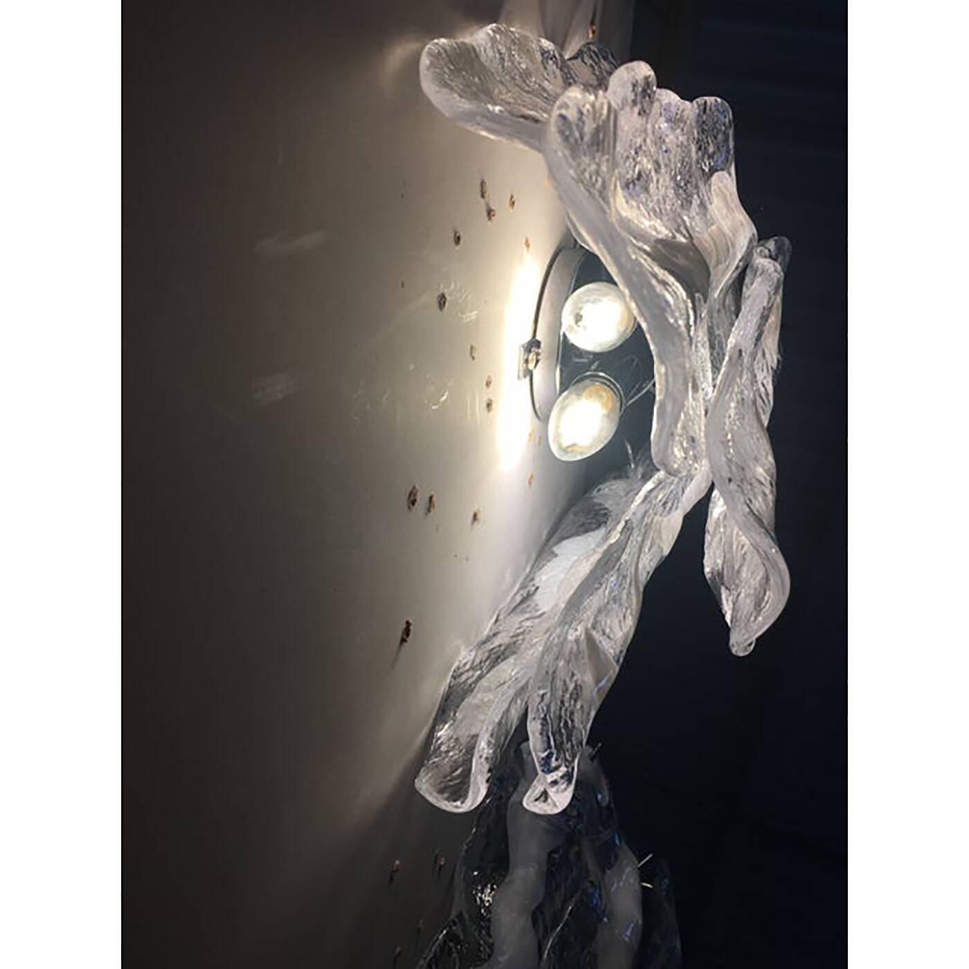 Lot of 2 Transparent and White “Fiamma” Murano Glass Wall Sconces