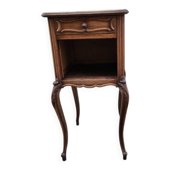 Table de chevet style Louis XV 