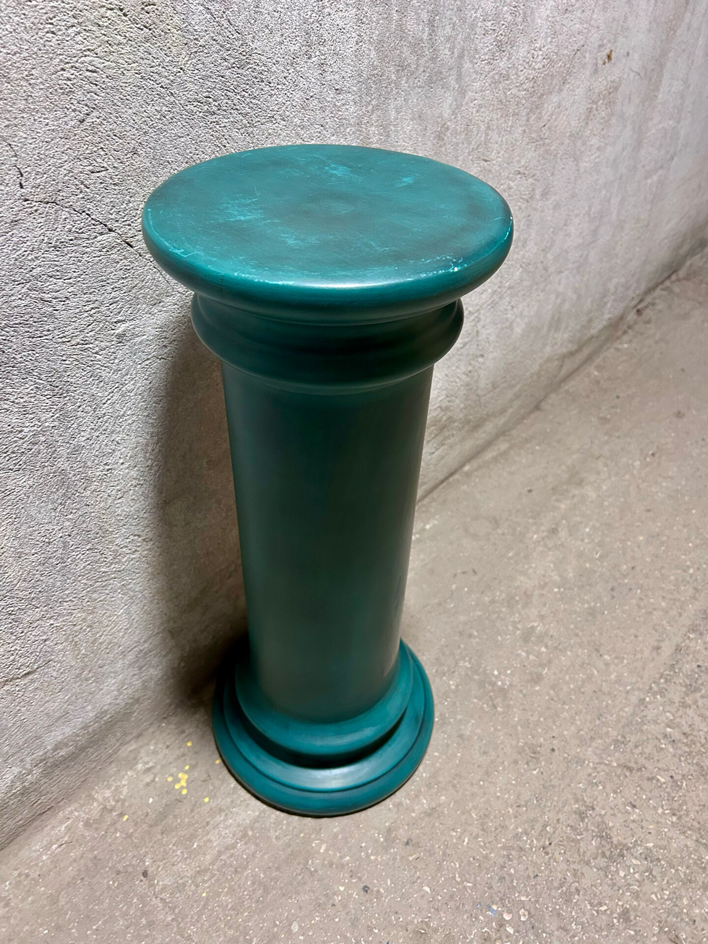 Decorative plaster column