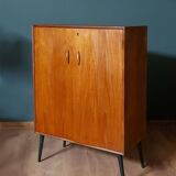 Meuble sur pieds inclinés, Suède, années 1960