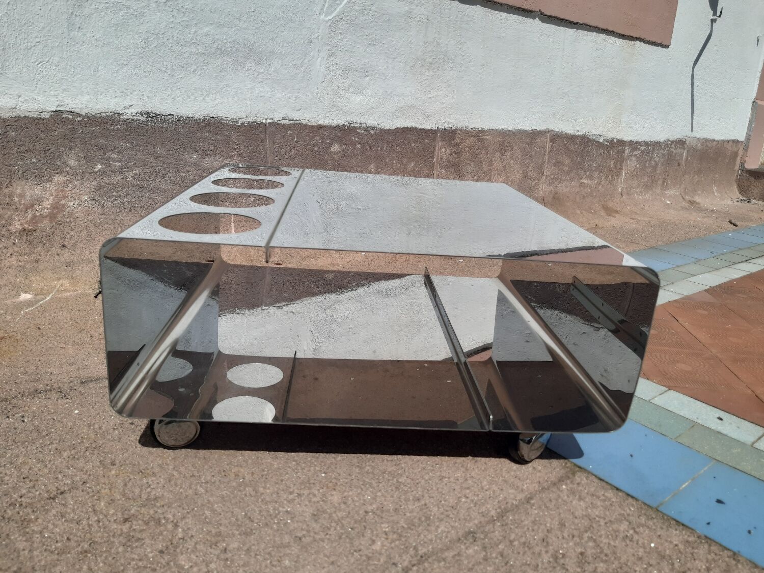 Table basse bar sur roulette desserte Inox 1970