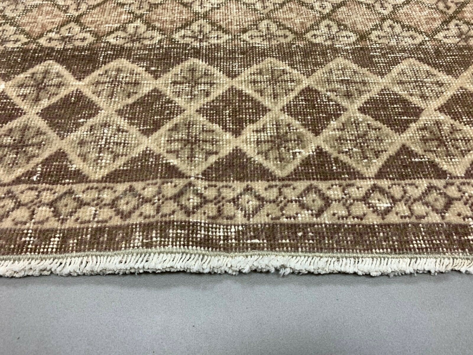 Turkish rug 225x137 cm wool
