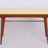 Table basse, plateau pivotant, hêtre, Umakart, Tchéquie, années 1950