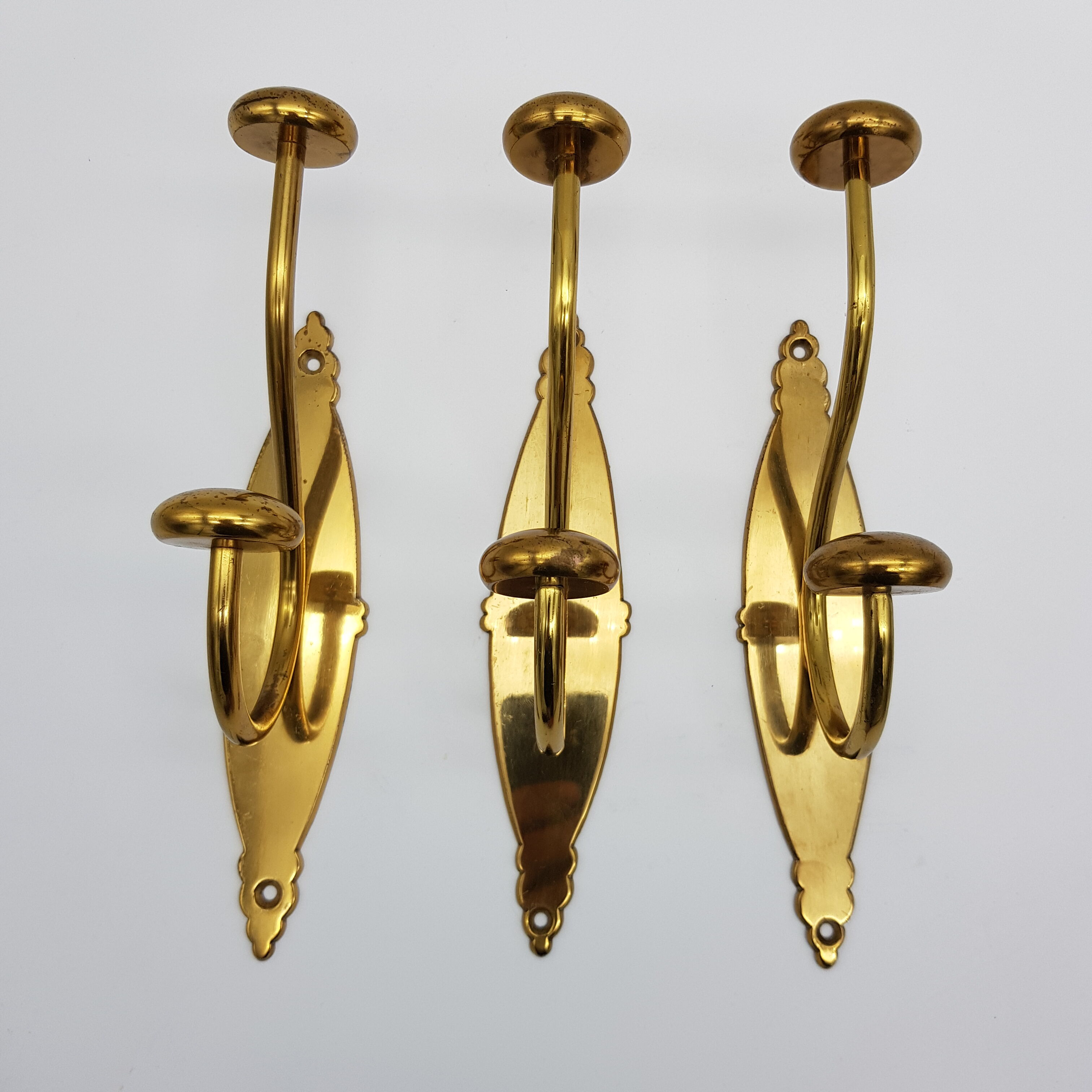 Lot of 3 golden brass crochet pads