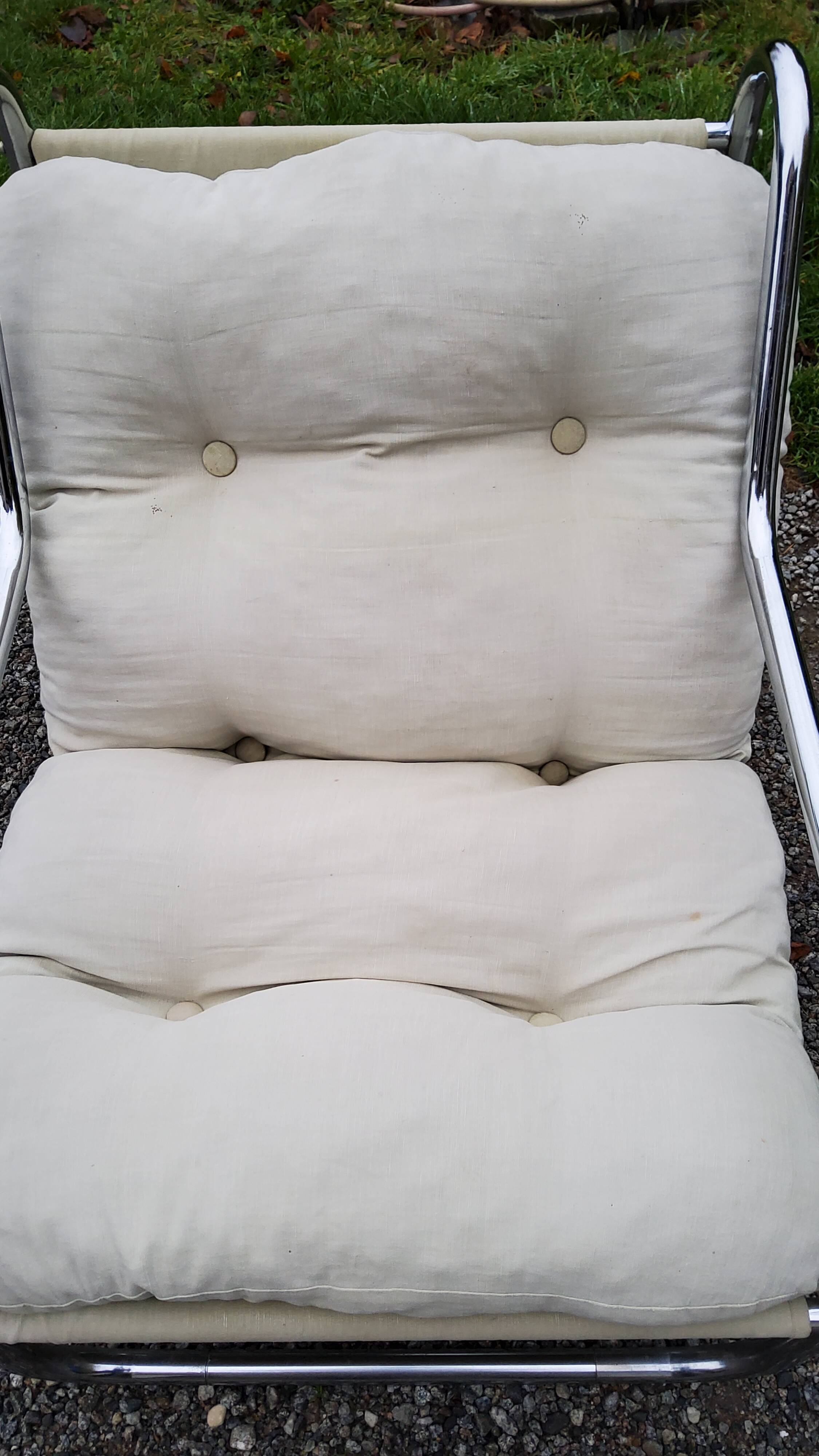 Pair of armchairs from the 70s chrome tubes and cotton canvas