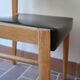 3 chaises scandinaves skaï noir