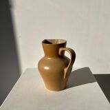 Petit pichet en grès beige clair