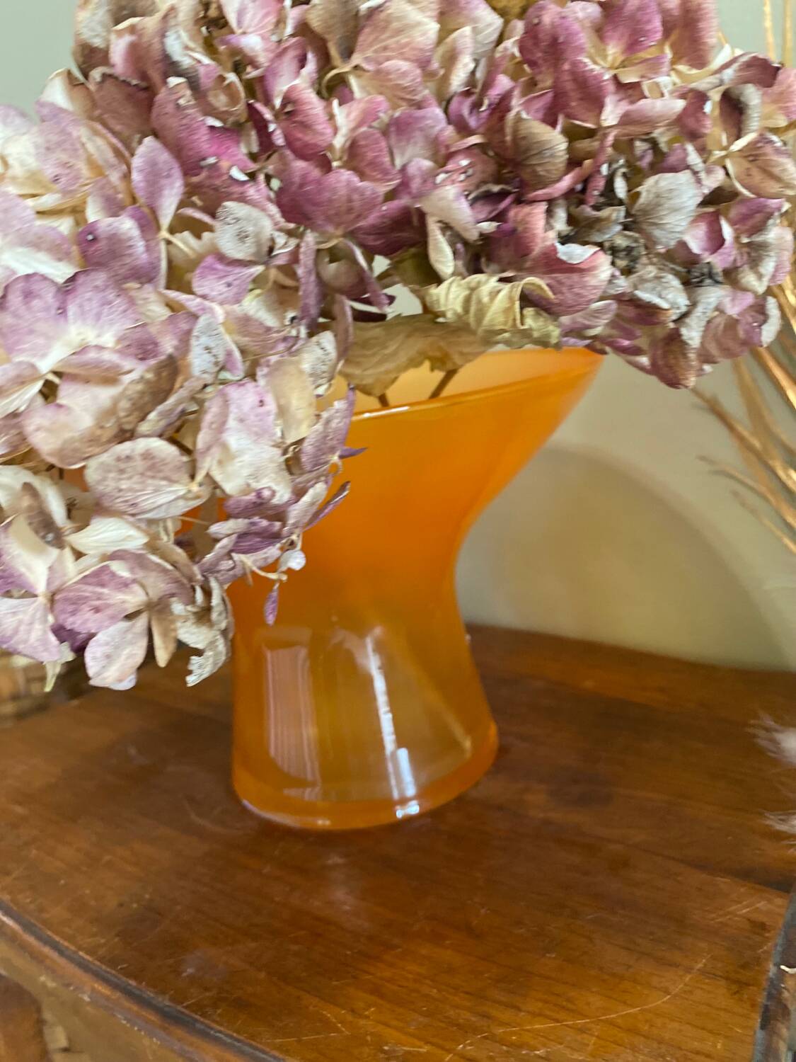Vase en verre orange