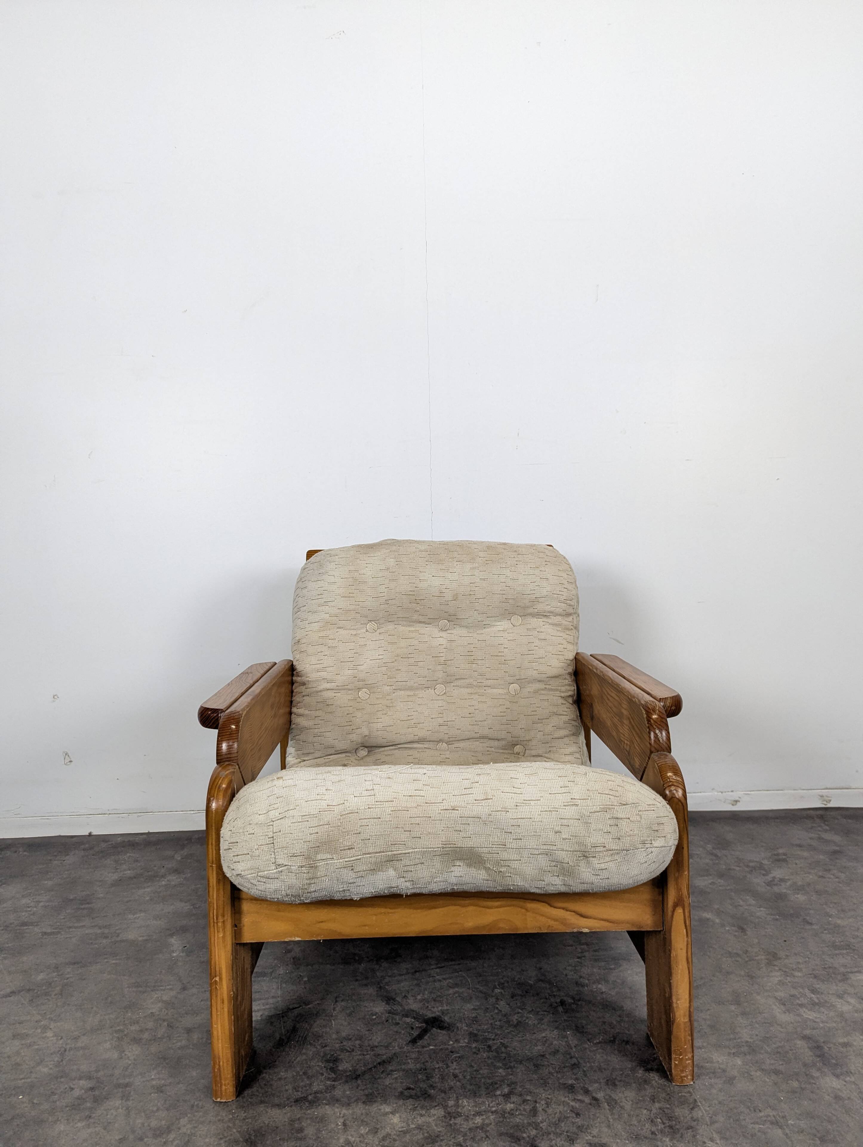 Chalet pine armchair