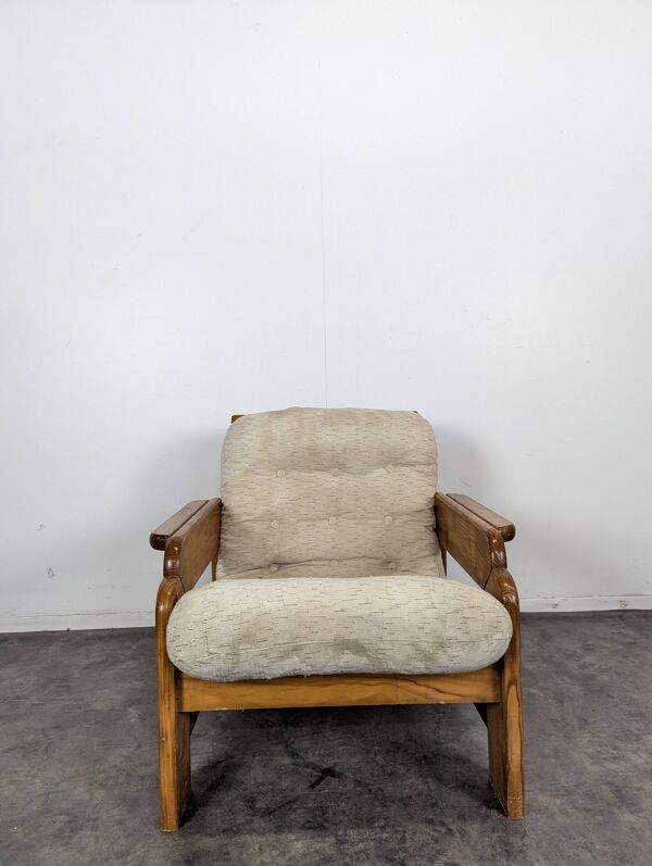 Fauteuil en pin de chalet