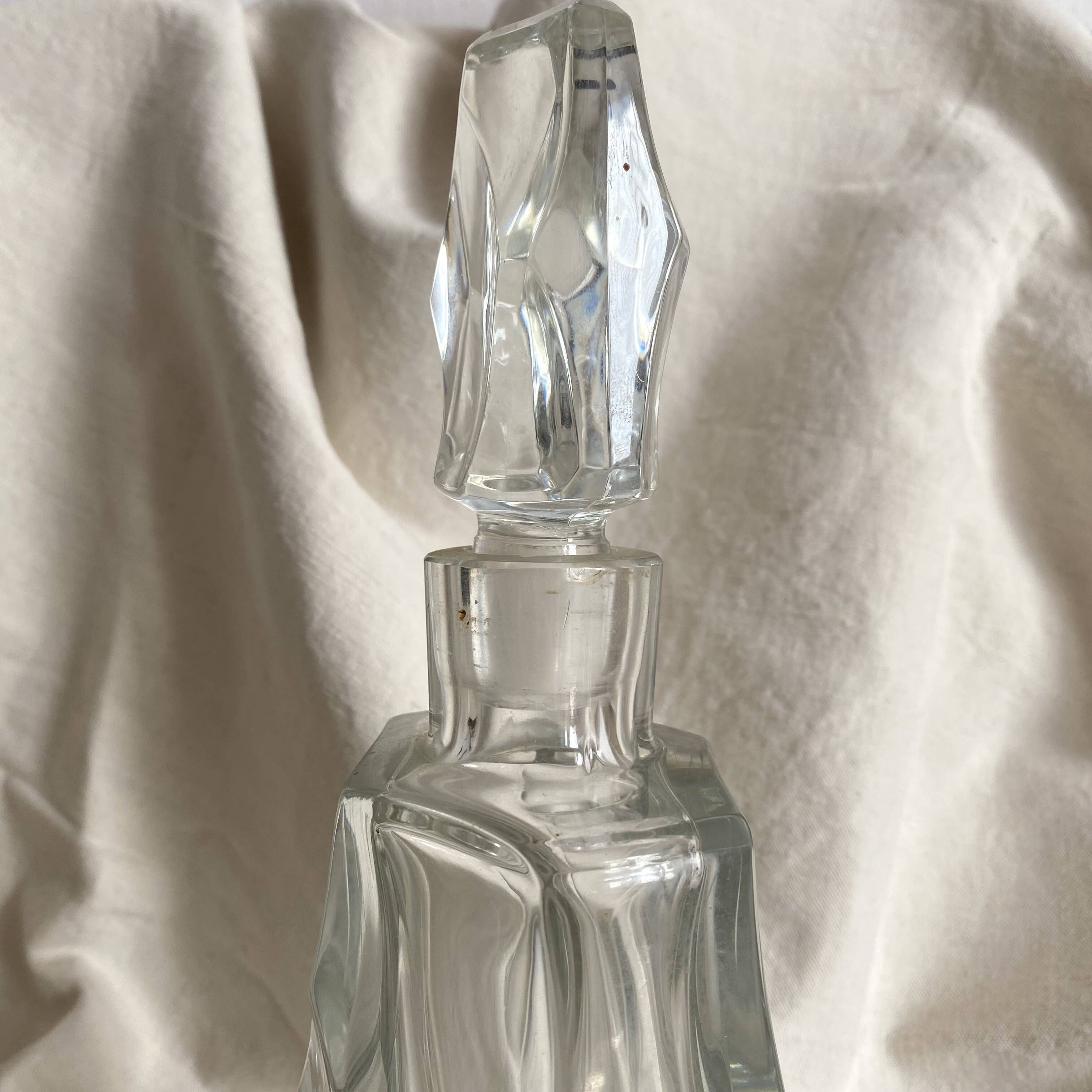 Crystal whisky carafe from Vannes
