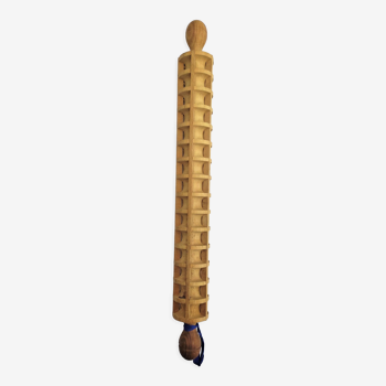 Wooden scroll for ravioles