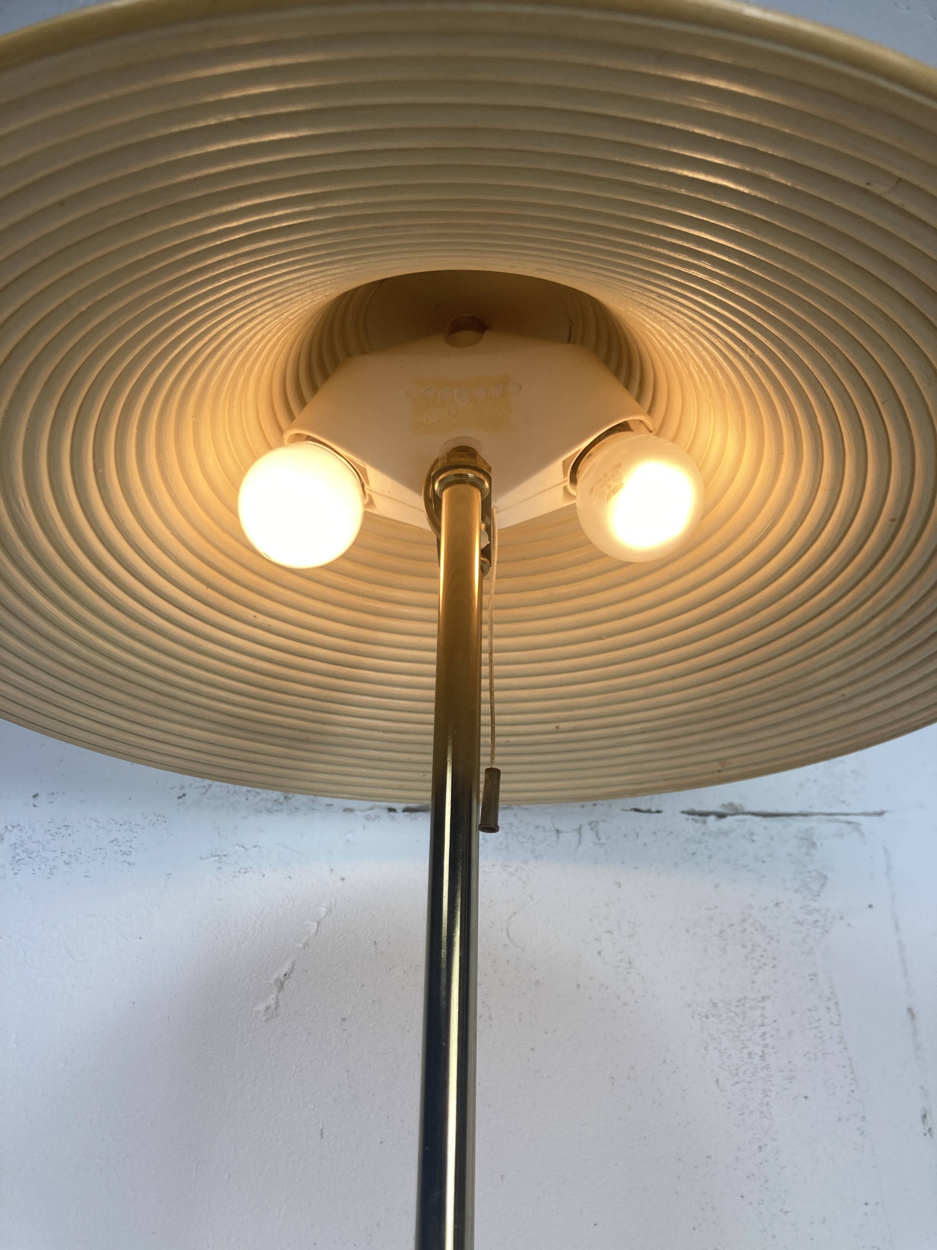 Brass and pencil reed rattan table lamp, Italy 1970s