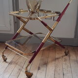 Serving table