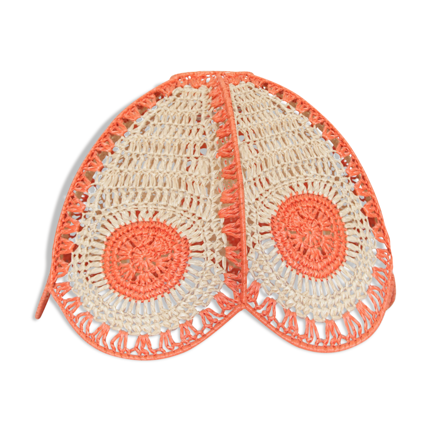 Vintage suspension in salmon pink wicker