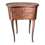 Table de chevet "rognon" en marqueterie style Louis XV