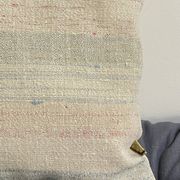 Coussin artisanal en toile ancienne style Kilim