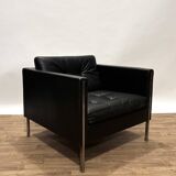 Andy armchair by Pierre Paulin