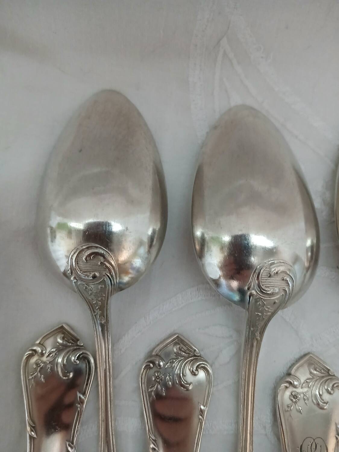 36 antique silver-plated cutlery sets "Boulenger"