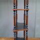 Etagere murale en bois noirci