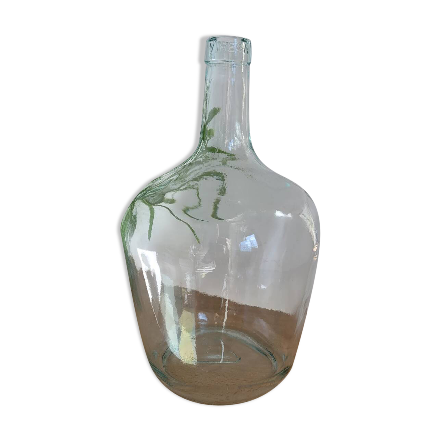 Transparent demijohn vase