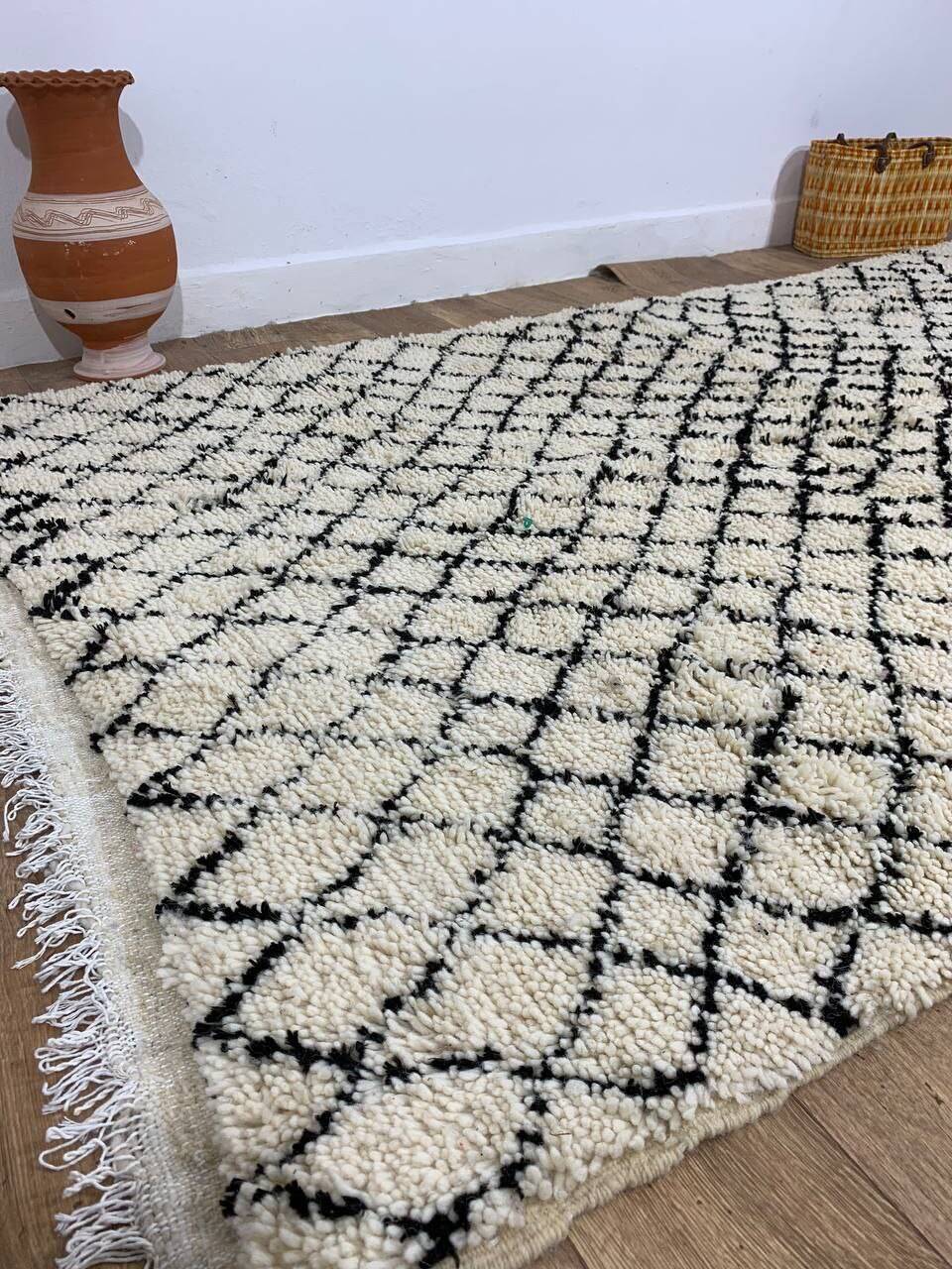 Handmade Moroccan Berber rug 260 x 156