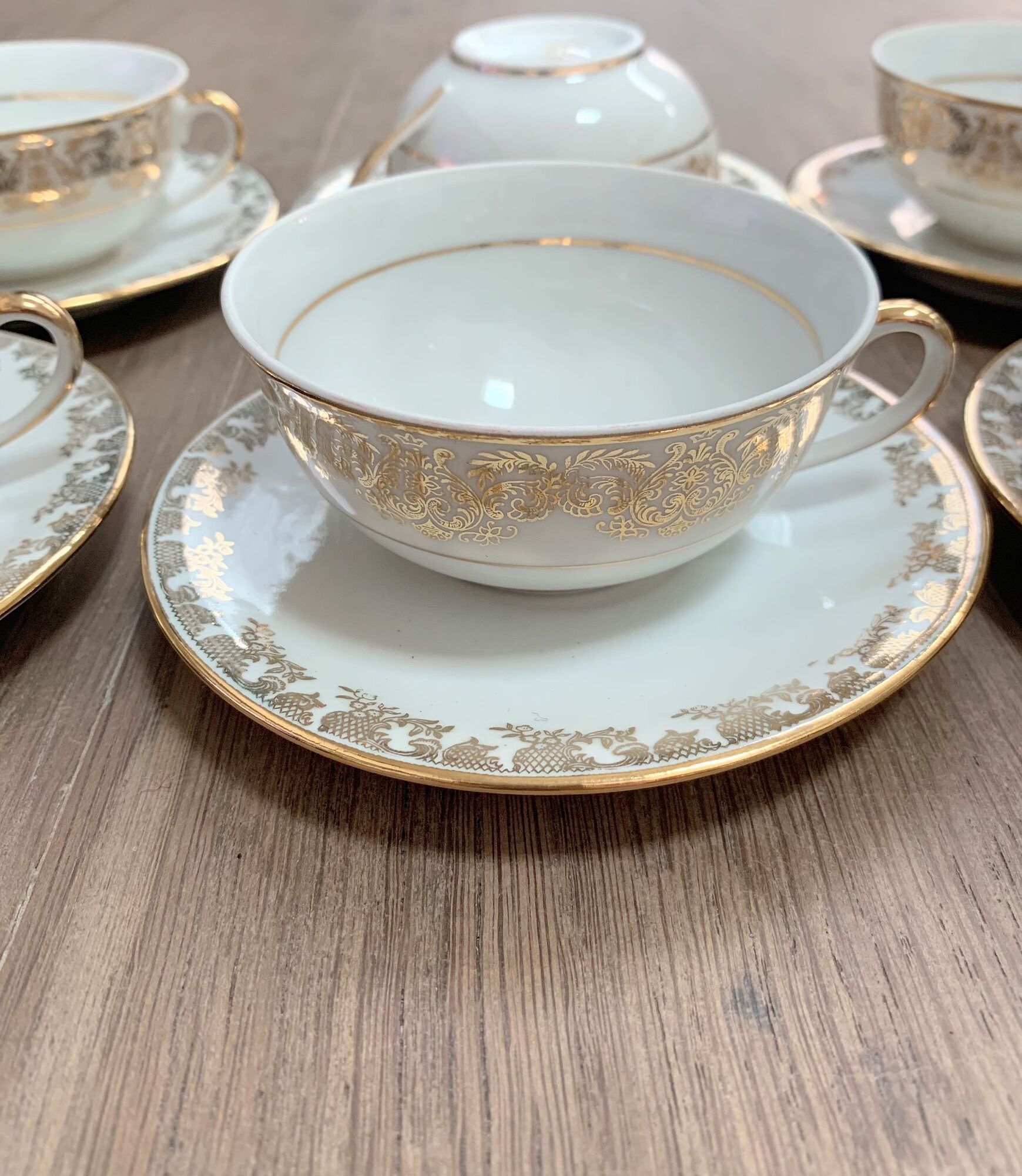 Service à café ou thé véritable Porcelaine de Limoges et doré