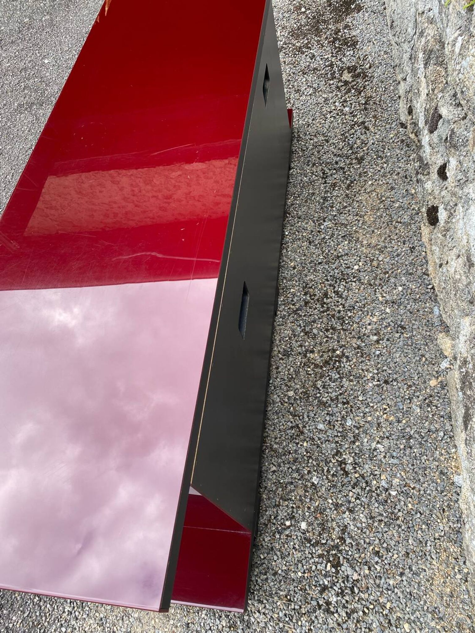 Rectangular plexiglass tv unit, burgundy, wine colour, david lange wine
