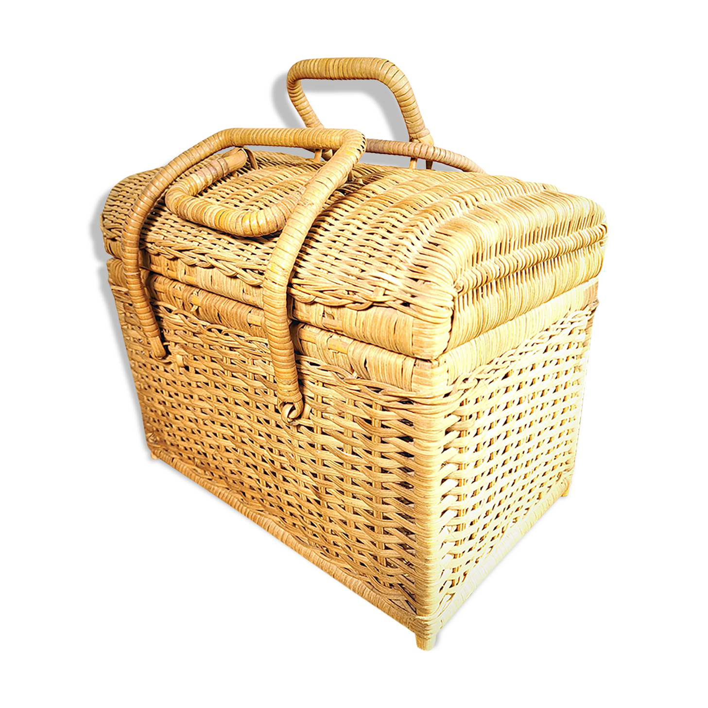Wicker basket