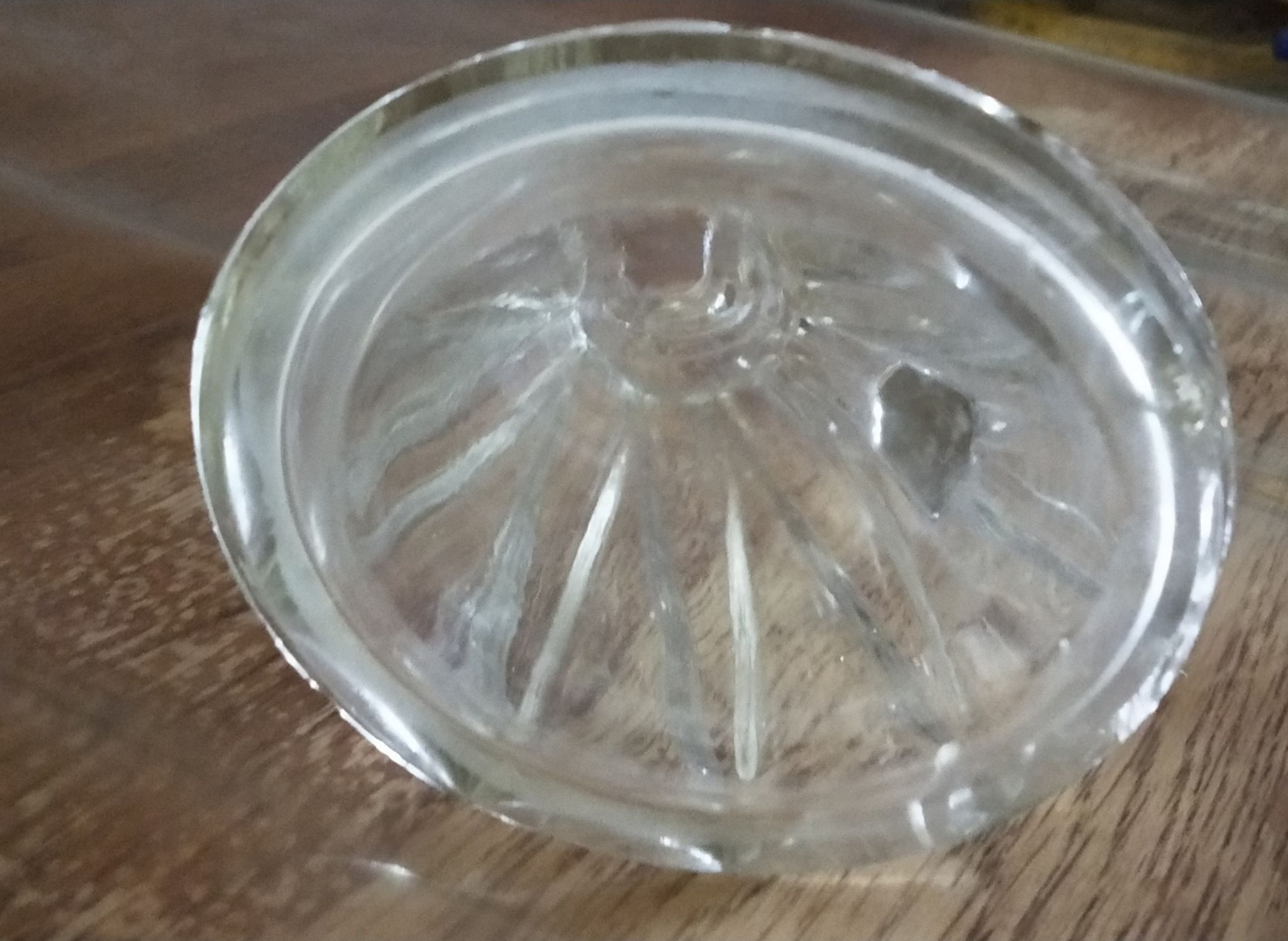 Petit pichet à vin ou cidre en verre