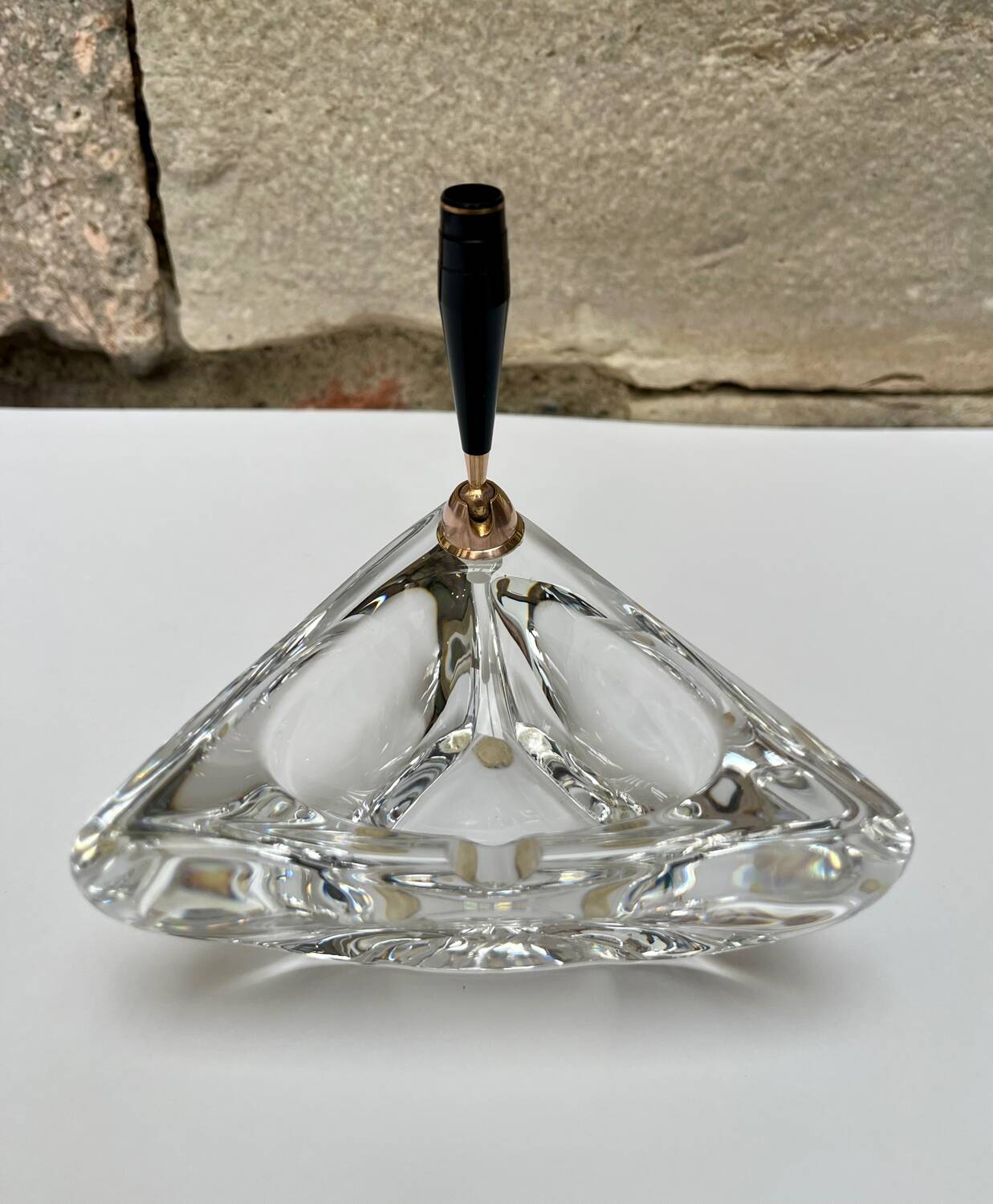 Crystal ashtray/pen holder signed DAUM