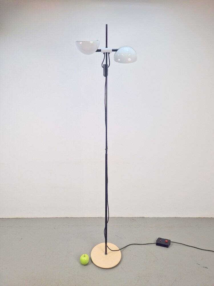 Vintage White Floor Lamp from Valenti Milano, Italy, 1970s