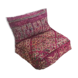 Moroccan pouf carpet with pillow