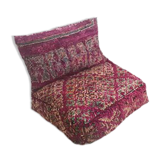 Moroccan pouf carpet with pillow