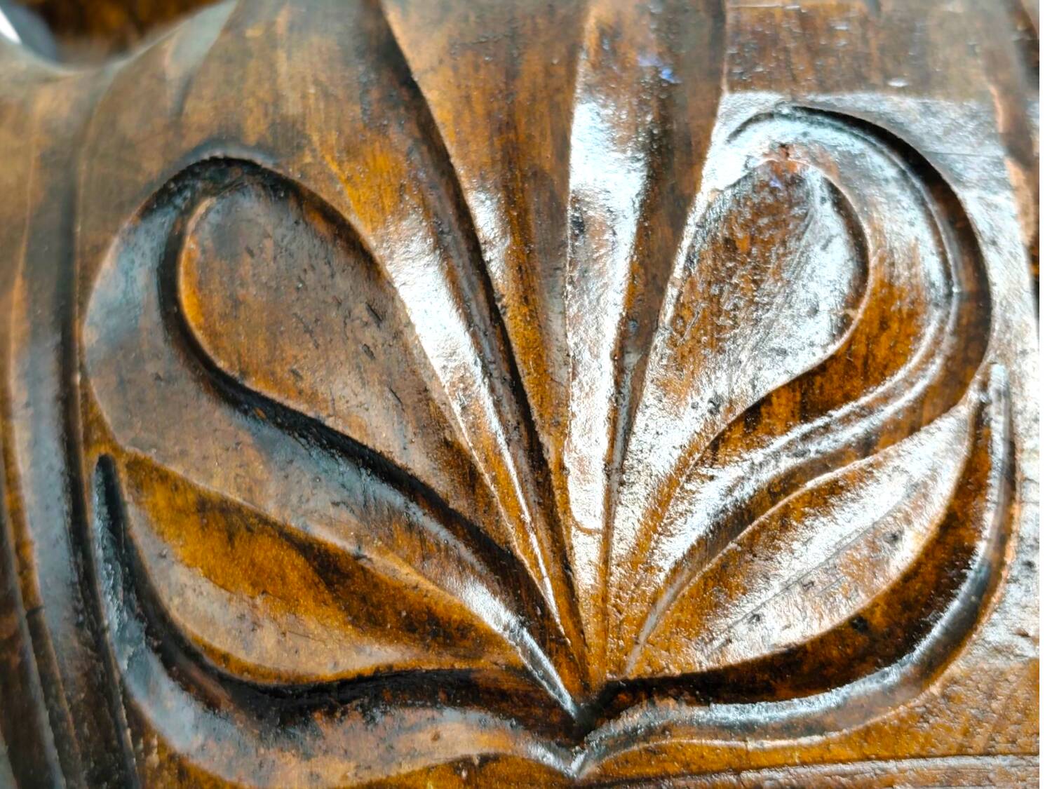 Vintage Hand-Carved Terracotta Urn - Dual Handles & Floral Motifs
