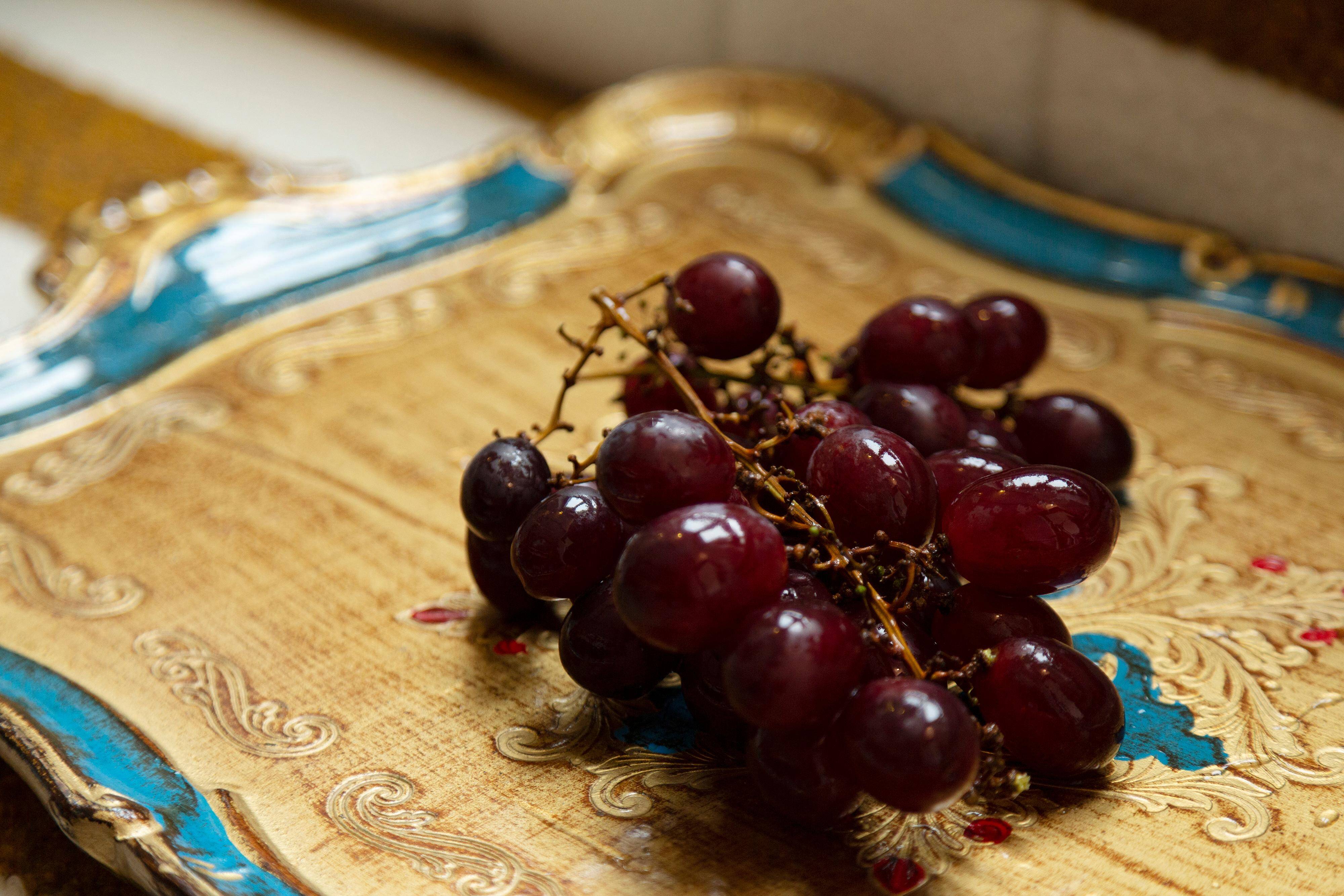 Vintage blue wooden decorative plate, Italy, 1960s