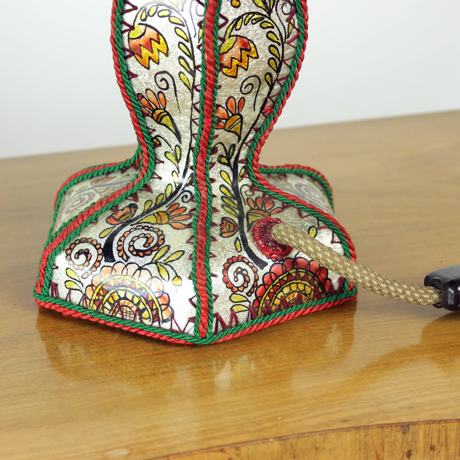 Rare Mid Century Snow White And Seven Dwarfs Children’s Table Lamp, 1950s
