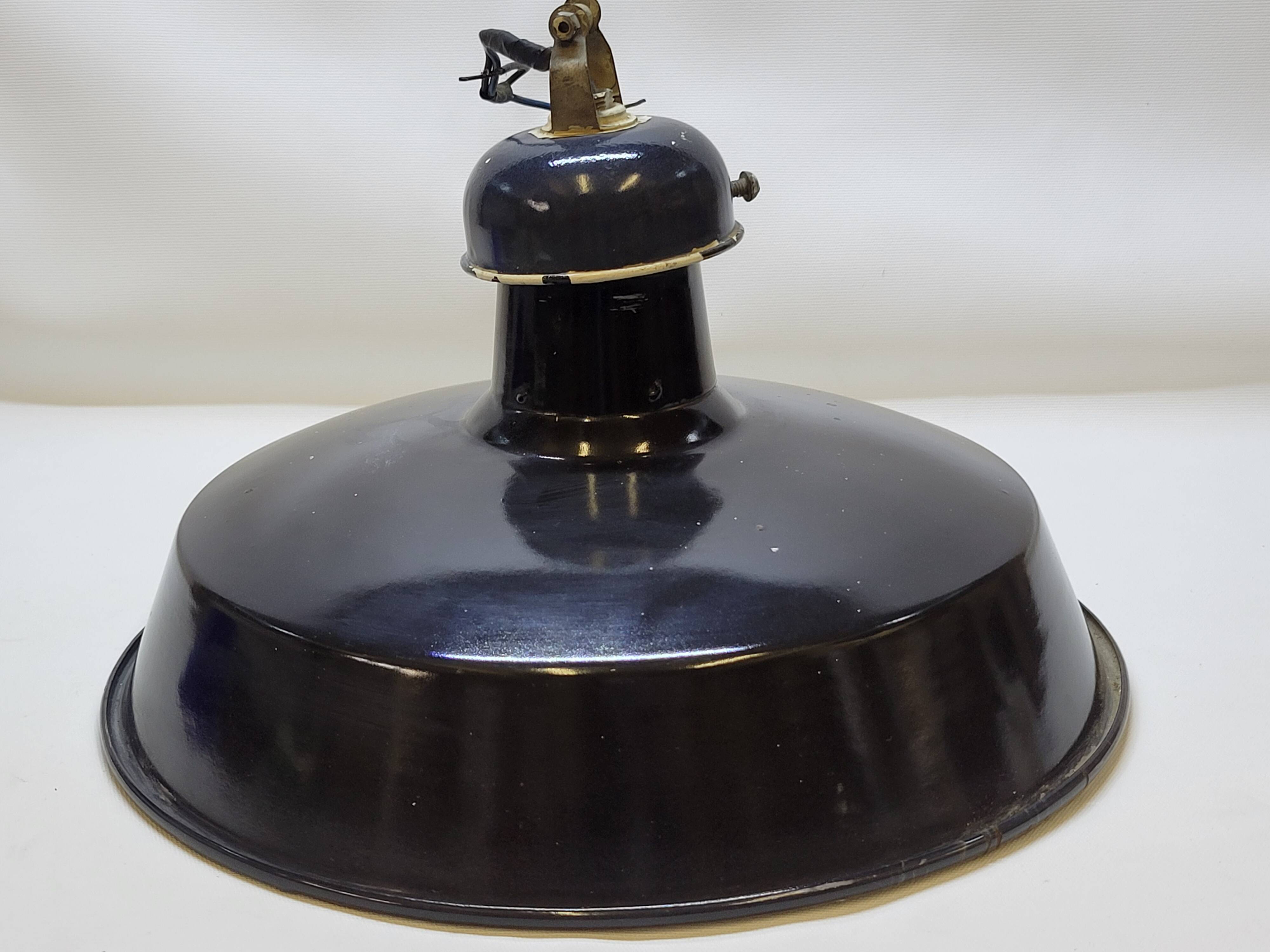 Pendant lamp industrial workshop lampshade in vintage black enameled metal