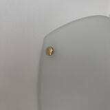 Paire d'applique vintage, verre opalin et laiton, Suède 1970