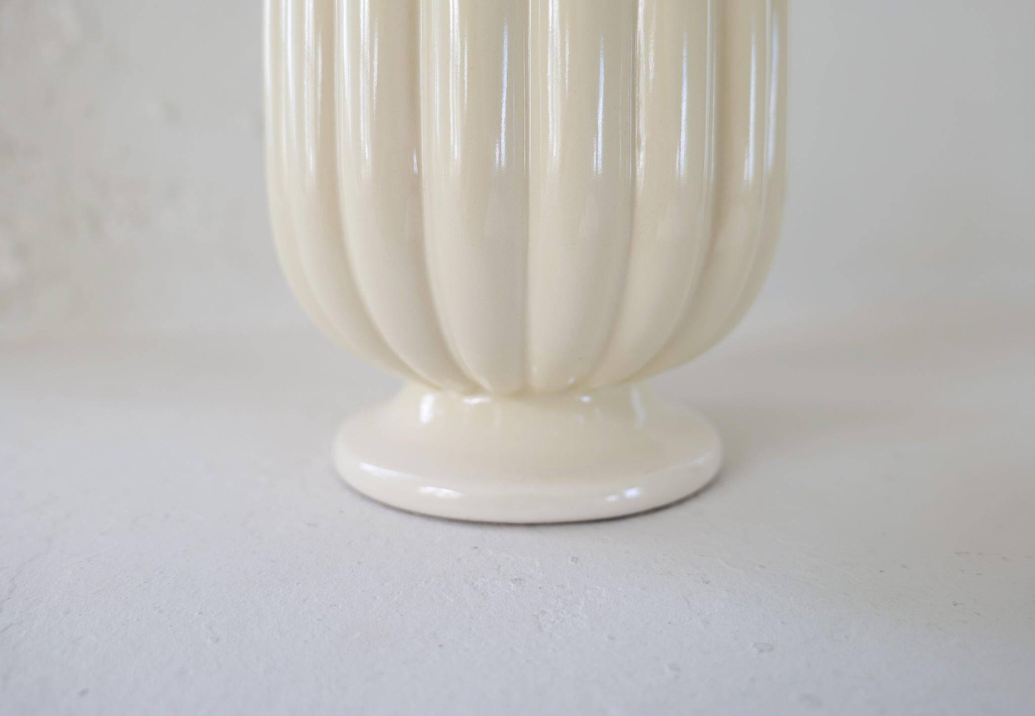 Vase Art Déco en Céramique sur Pied Bo Fajans Ewald Dahlskog, Suède, 1940s