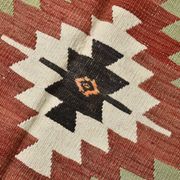 Tapis Kilim tribal vintage rouge foncé vert 5x10