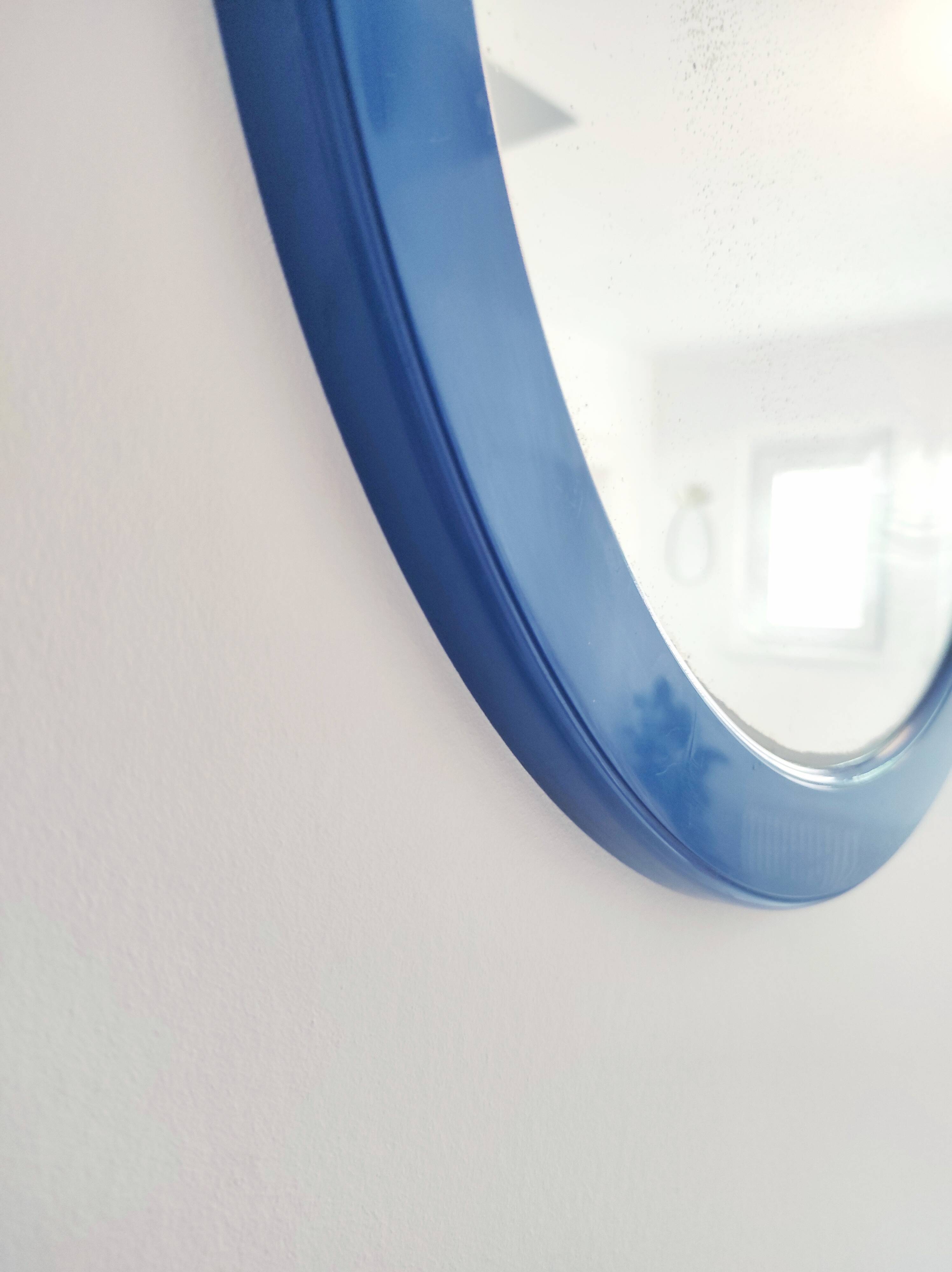 Miroir rond bleu, 1970